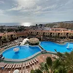מלון דירות Laguna Park 1 3*