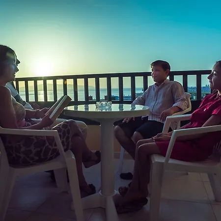 Laguna Park 1 أذيخي