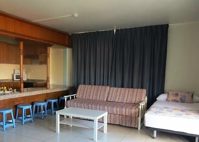 Laguna Park 1 3*